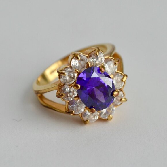 Jewelry - Vintage Gold Purple CZ Stone Costume Jewelry Ring Size 8